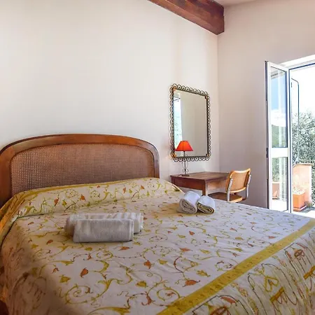 Holiday home Rosa